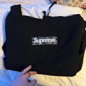 Supreme box logo black bandana